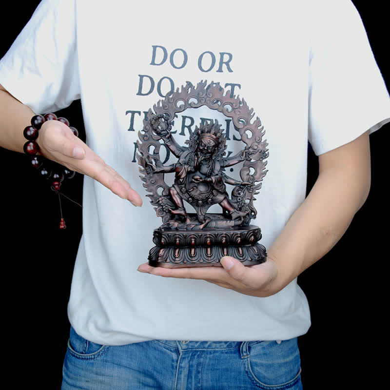 Statue de Bouddha en cuivre Mahakala Bodhisattva Figurine de compassion