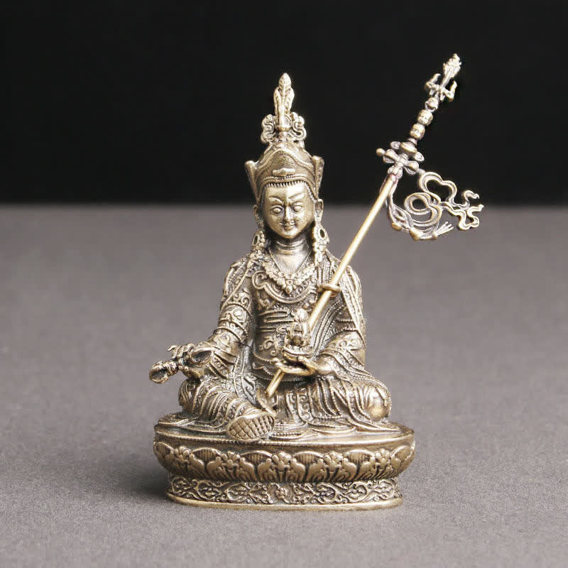 Statue de Bouddha en cuivre Padmasambhava Sérénité Figure 41x66mm