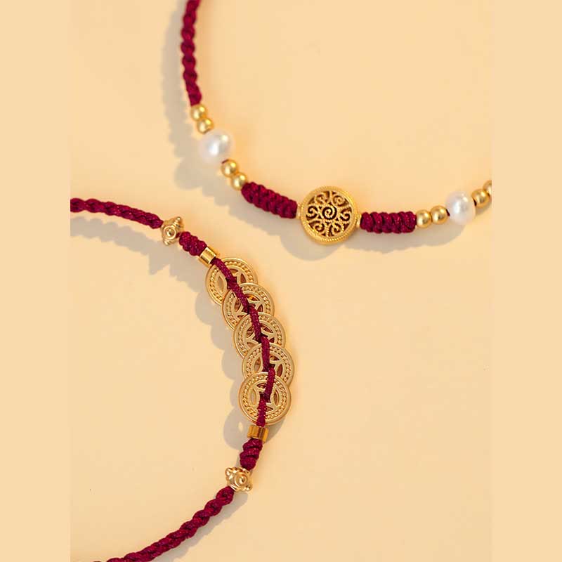 Bracelet en fil rouge avec pièce de cuivre pour la chance et la protection