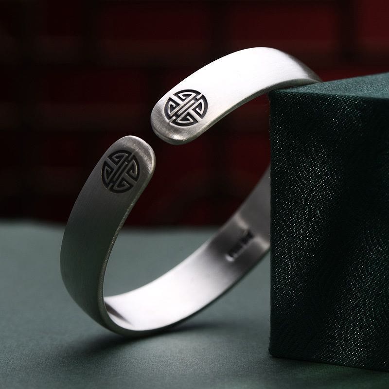 Bracelet de protection Feng Shui en cuivre avec cinq pièces impériales