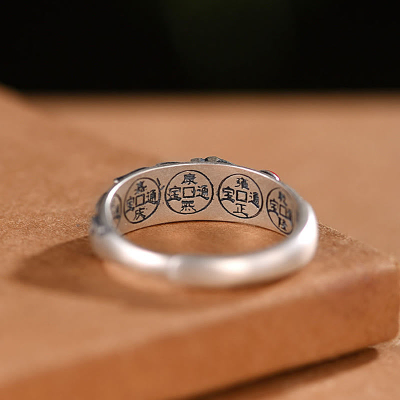 Bague Feng Shui en cuivre avec cinq pièces impériales pour la richesse