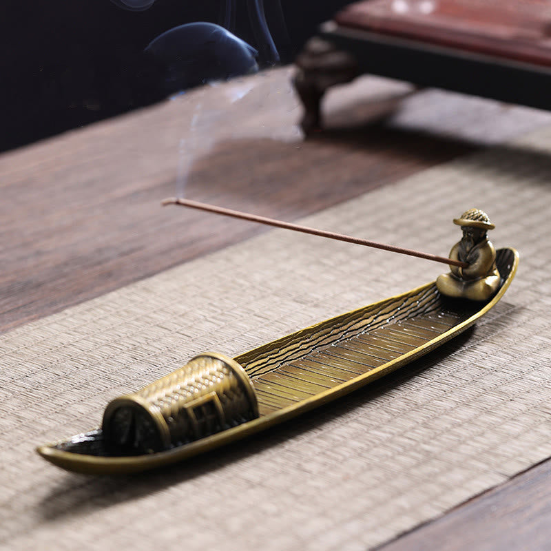 Brûleur d'encens en cuivre en forme de bateau de pêcheur pour la méditation et l'équilibre