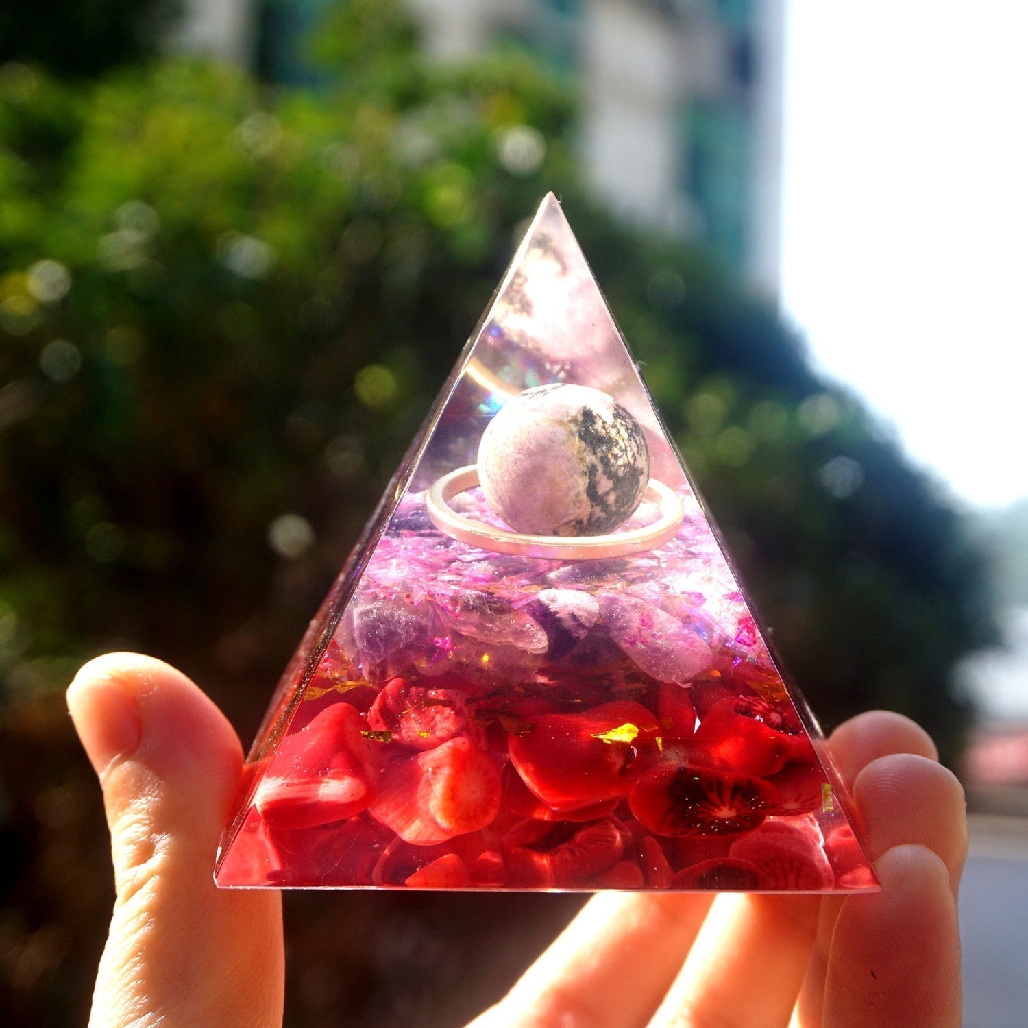 Pyramide d'orgone Crimson Vigor