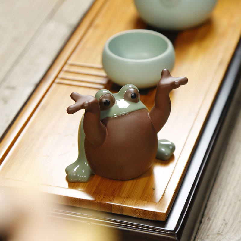 Adorable figurine Feng Shui en forme de grenouille porte-bonheur en céramique