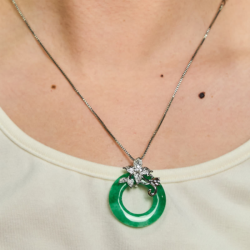 Collier pendentif porte-bonheur en jade cyan avec boucle de paix et guérison
