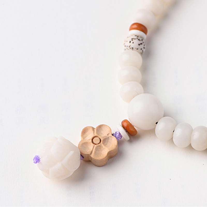 Bracelet Lotus unisexe avec jade blanc, graines de Bodhi et bénédictions