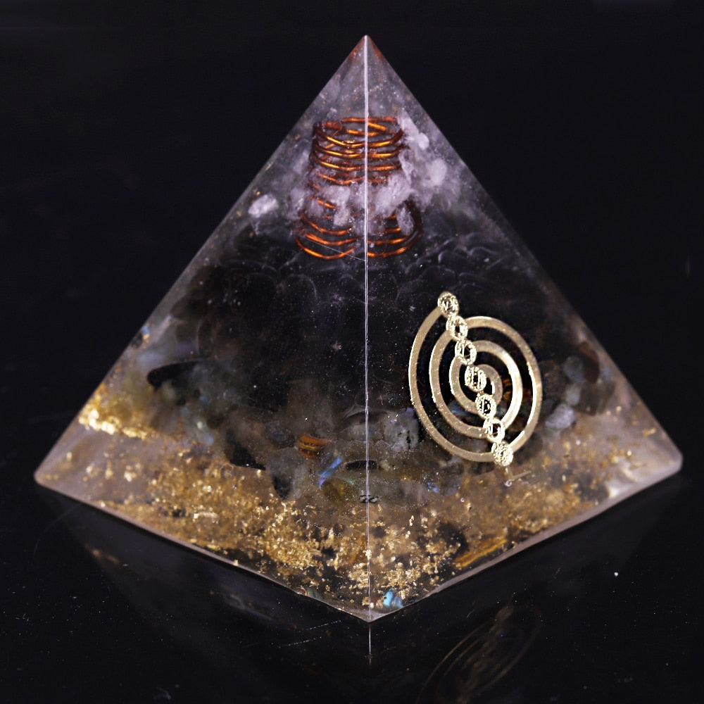 Pyramide en quartz fumé Divine Flow