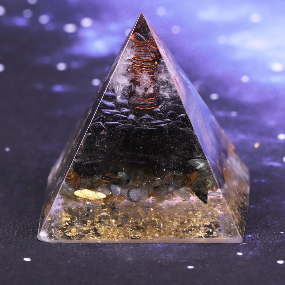 Pyramide en quartz fumé Divine Flow