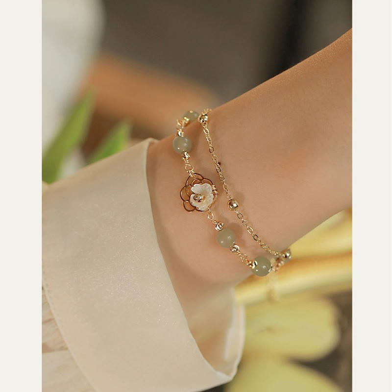 Bracelet porte-bonheur papillon en jade plaqué or 14 carats à double couche