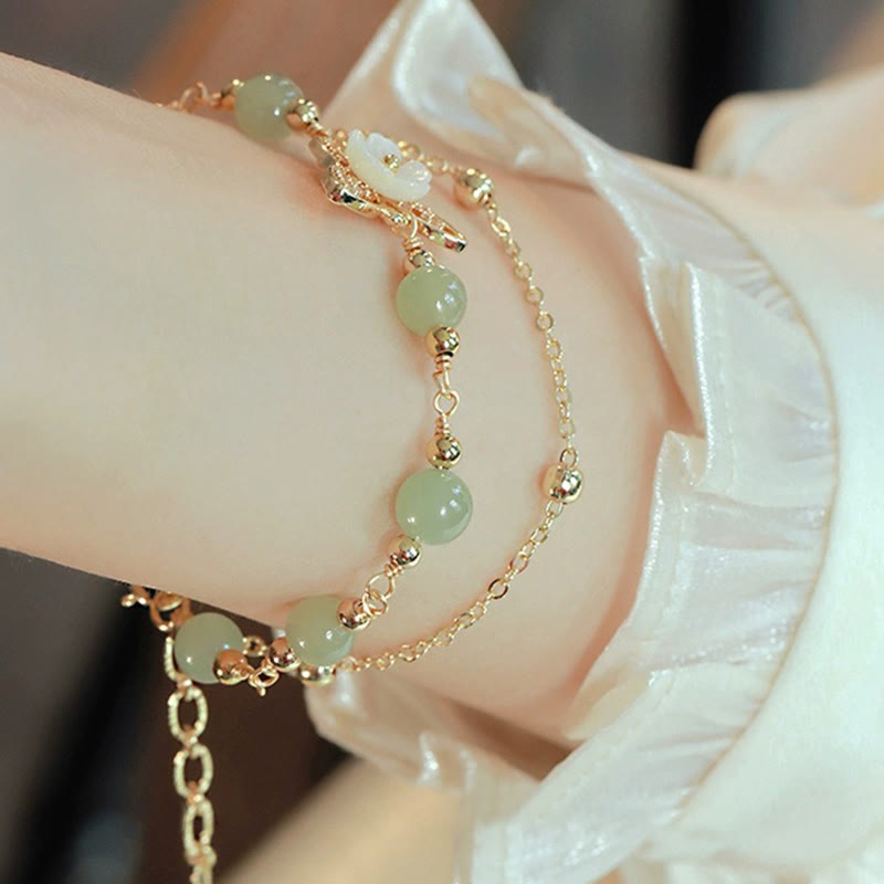 Bracelet porte-bonheur papillon en jade plaqué or 14 carats à double couche