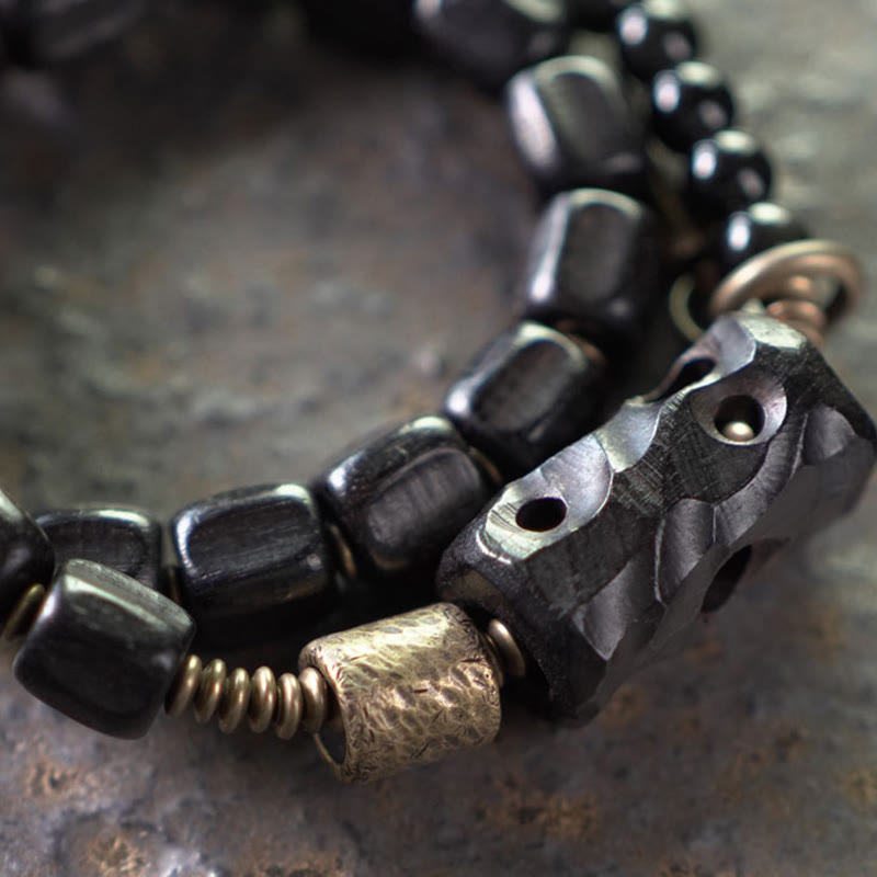 Bracelet double tour en bois d'ébène et obsidienne noire pour la paix