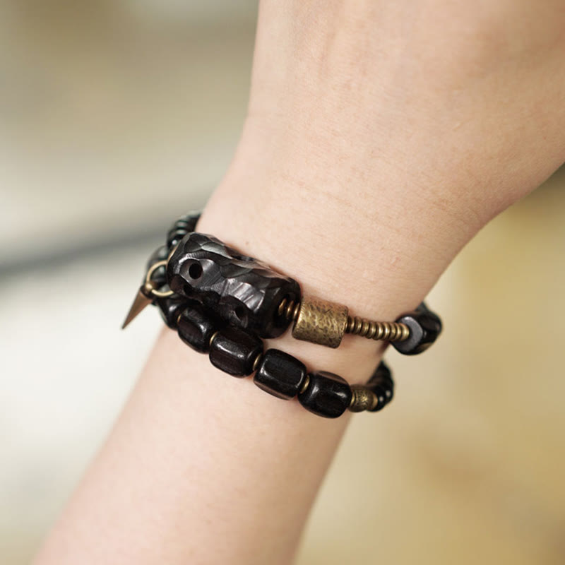 Bracelet double tour en bois d'ébène et obsidienne noire pour la paix