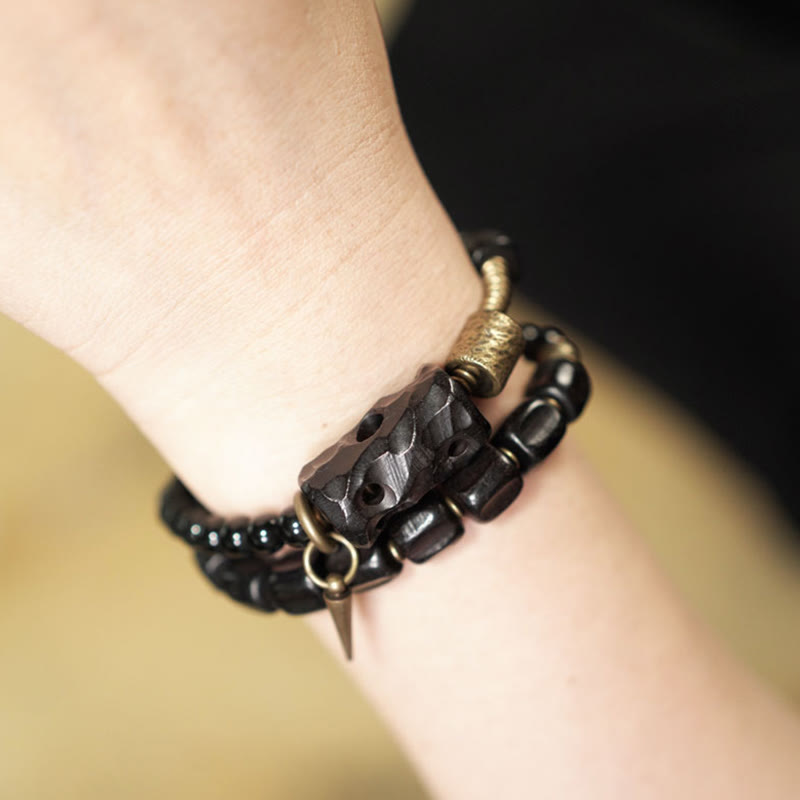 Bracelet double tour en bois d'ébène et obsidienne noire pour la paix