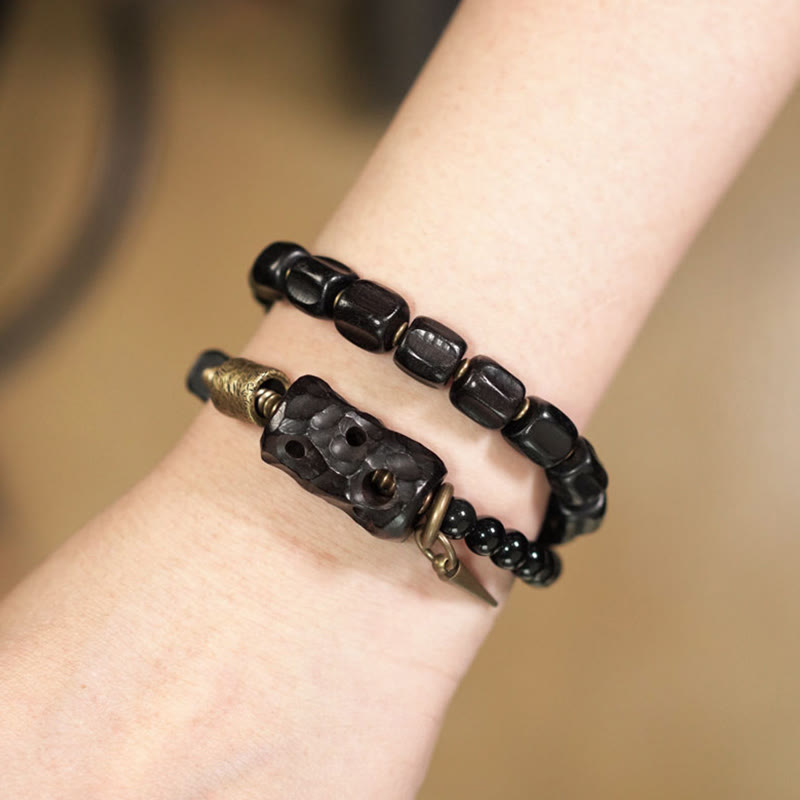 Bracelet double tour en bois d'ébène et obsidienne noire pour la paix