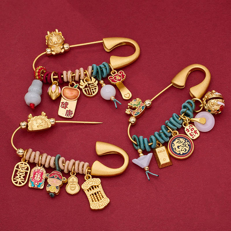 Broche en laiton représentant le personnage de Dragon Fu pour la protection et la fortune