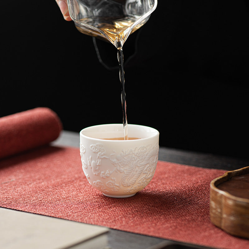 Tasse à thé en porcelaine blanche Dragon Phoenix Décor Zen 115 ml