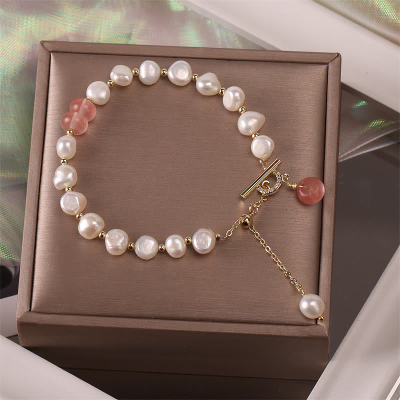 Healing Pearl Bracelet with Green Strawberry Quartz for Wisdom