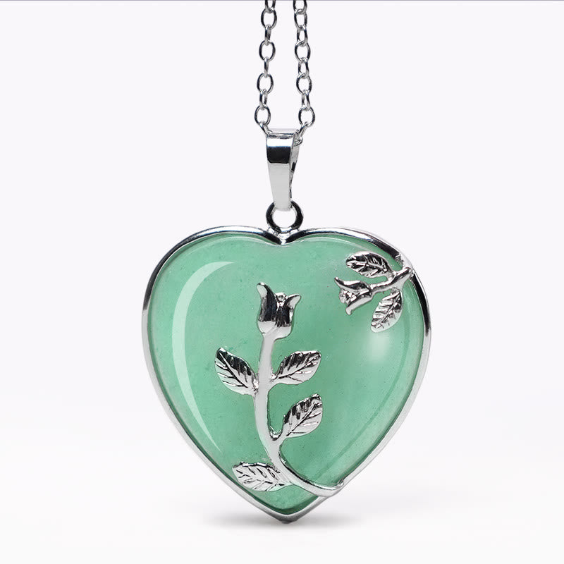 Collier pendentif cœur en améthyste pour la guérison et l'équilibre