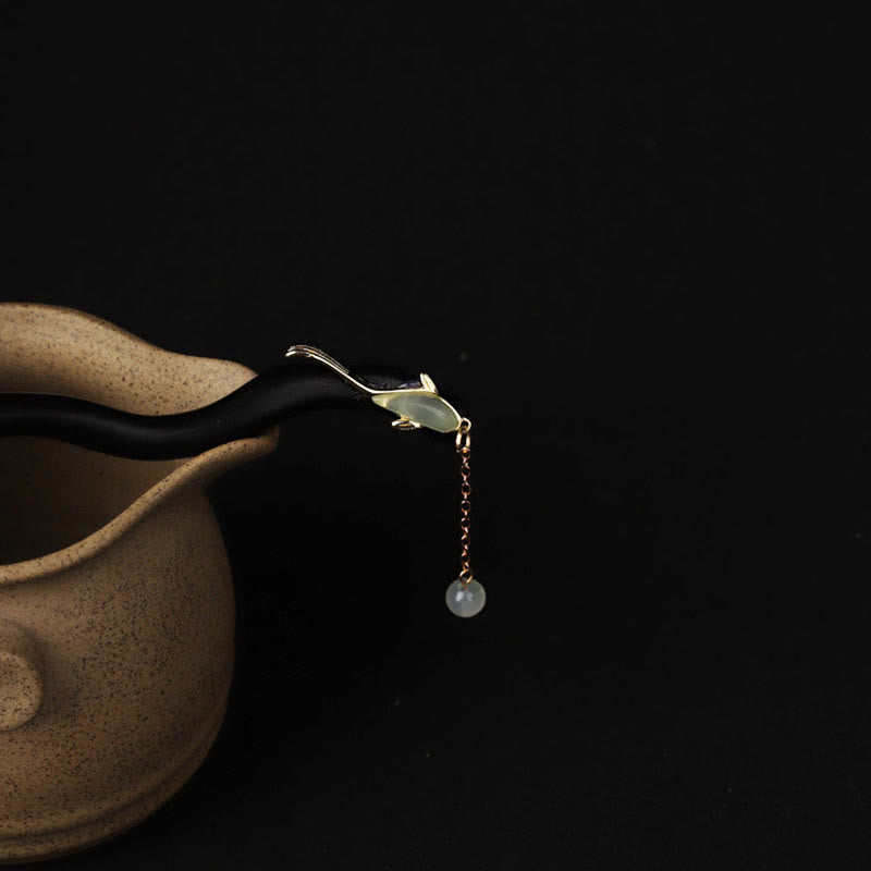 Épingle à cheveux chinoise en jade Hetian d'ébène avec symbolisme de bénédiction