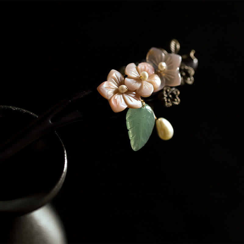 Épingle à cheveux en coquillage d'ébène avec fleur de bénédiction | Épingles à cheveux chinoises