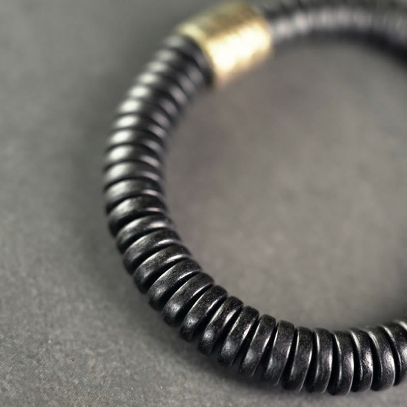 Bracelet apaisant en bois d'ébène et laiton | Bijoux de paix et d'ancrage