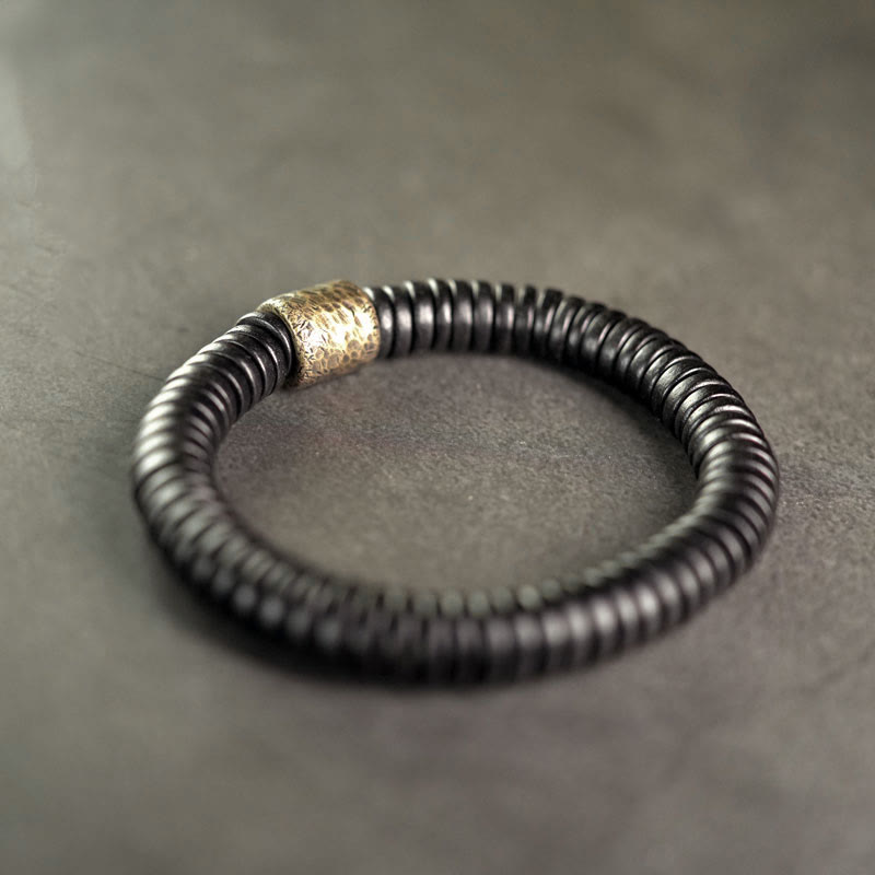 Bracelet apaisant en bois d'ébène et laiton | Bijoux de paix et d'ancrage