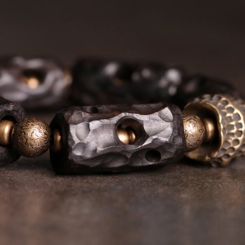 Bracelet calme en bois d'ébène pour l'ancrage et la paix 14-17,5 cm