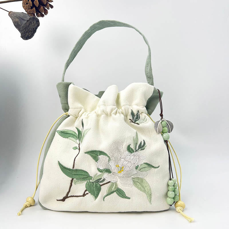 Sac fourre-tout en coton et lin brodé motif papillon et lotus 20 cm