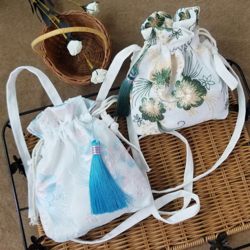 Sac bandoulière en toile brodée de fleurs de cerisier 15 x 22 cm