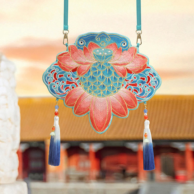 Sac bandoulière Hanfu brodé motif lotus, poisson koï, lapin
