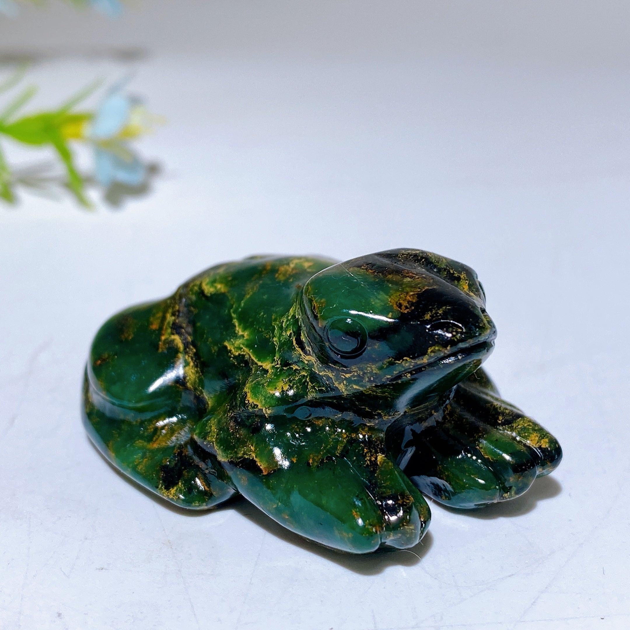 Emerald Crystal Figurines 1.9-3.7 Inch Hand Carved Carvings