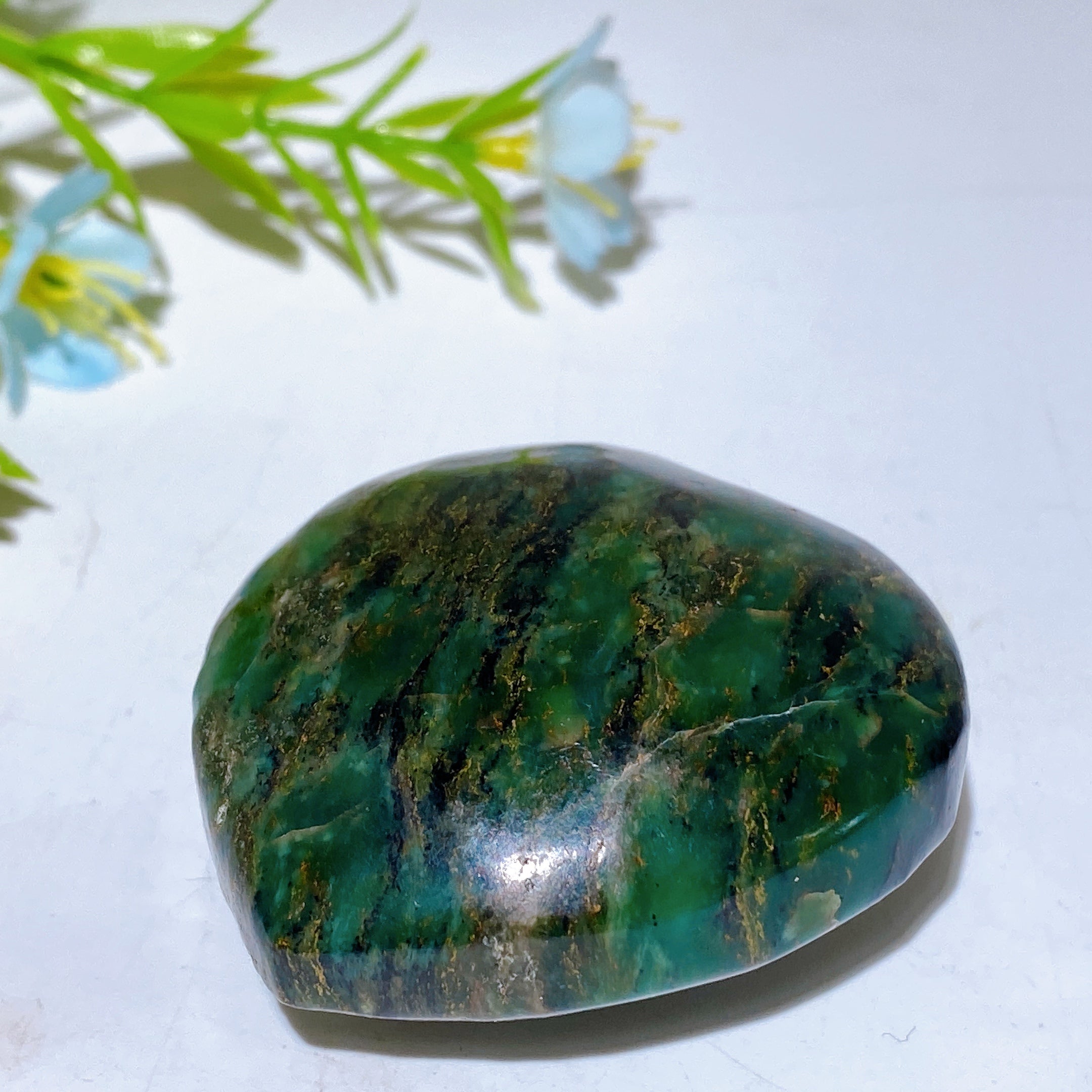 Emerald Crystal Figurines 1.9-3.7 Inch Hand Carved Carvings
