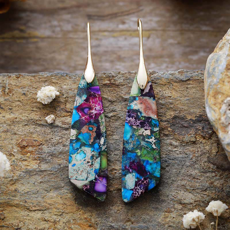 Boucles d'oreilles en pierre de l'empereur pour l'équilibre et la sérénité