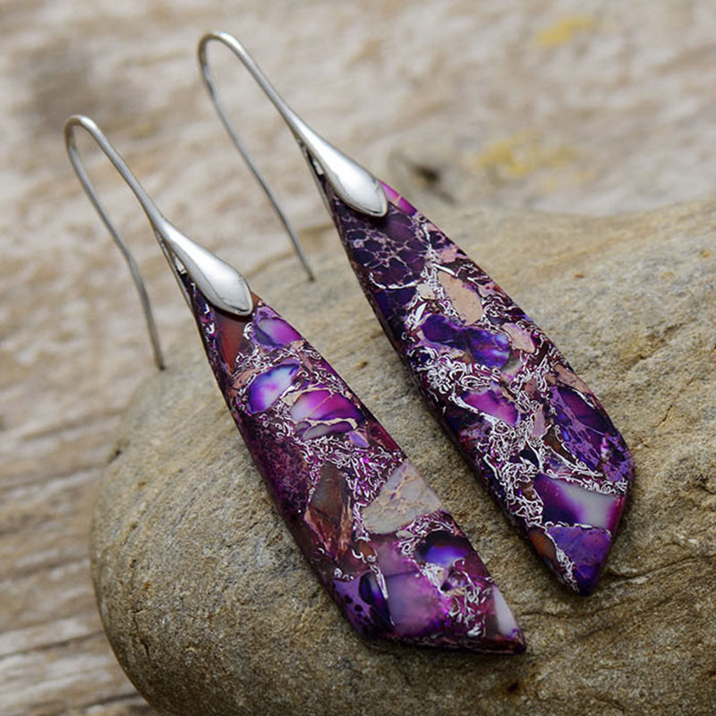 Boucles d'oreilles en pierre de l'empereur pour l'équilibre et la sérénité
