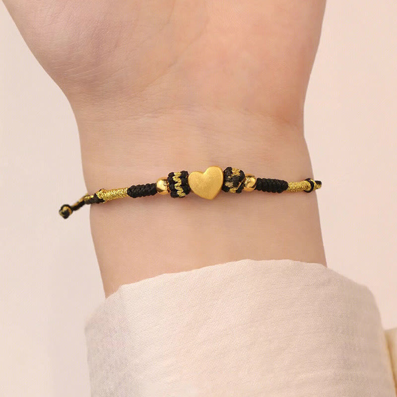 Bracelet tressé fait main avec nœud porte-bonheur King Kong et cœur d'amour