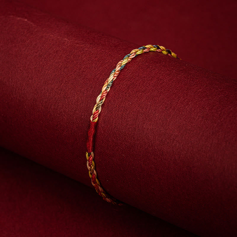 Bracelet en fil rouge à cinq couleurs pour la chance et la protection