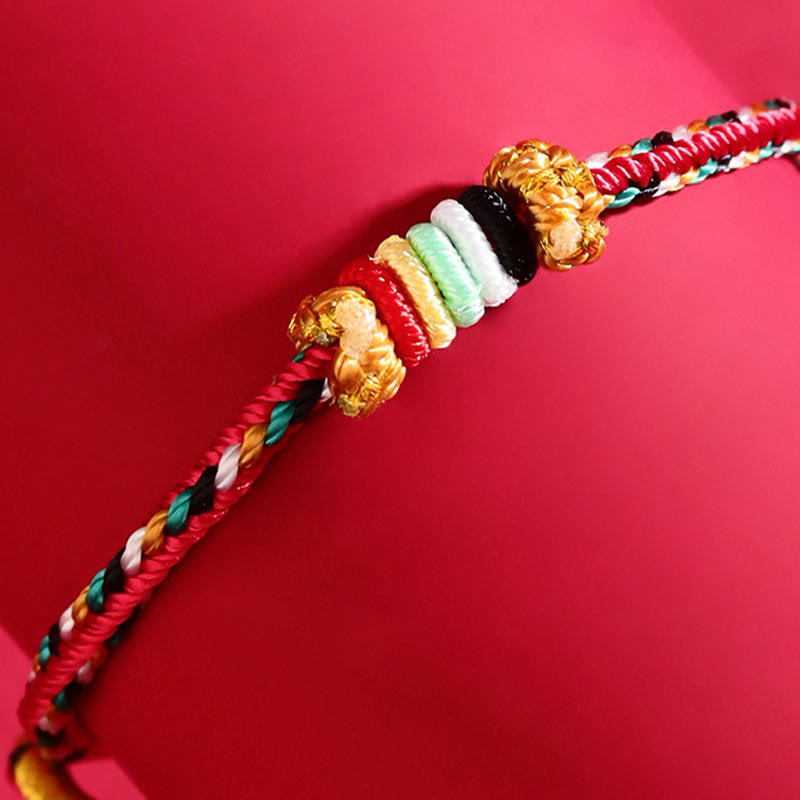 Bracelet porte-bonheur en fil coloré Five Elements pour l'équilibre spirituel