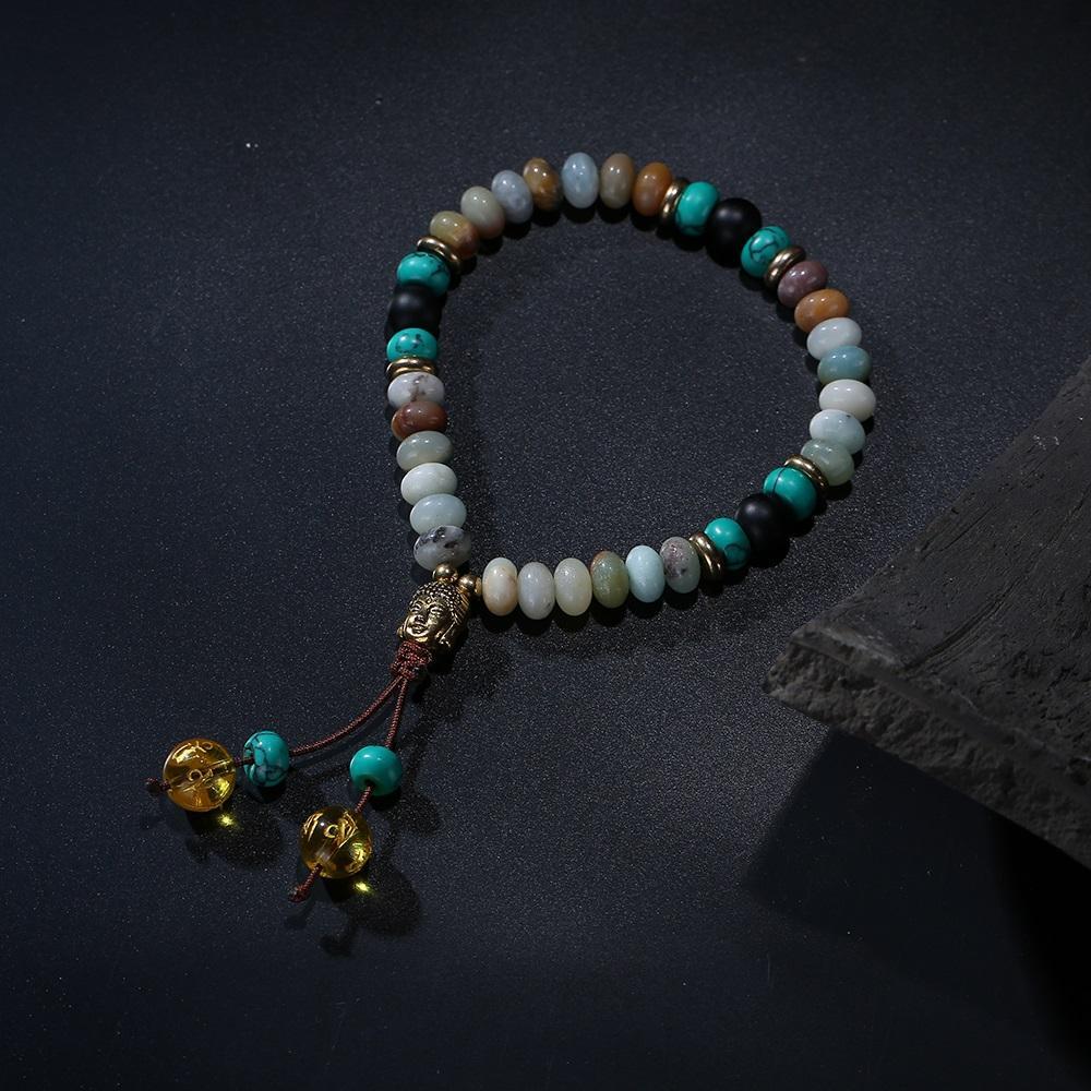 Bracelet Mala en pierre de lapis-lazuli naturelle plate avec pompon mantra à 6 syllabes et breloque tête de Bouddha