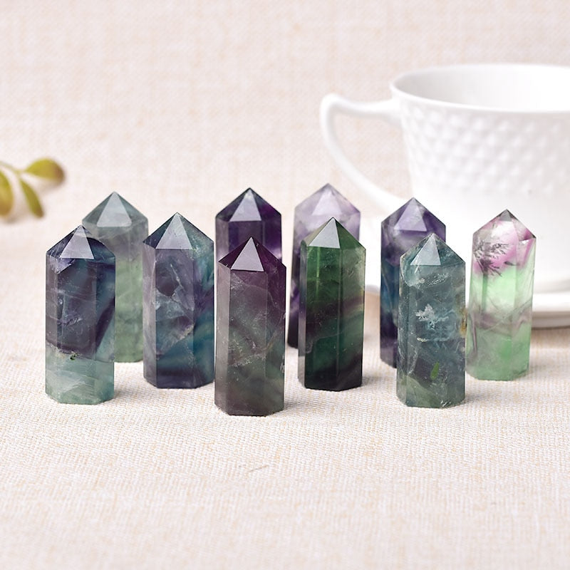 Tour de cristal de fluorite pour l'équilibre énergétique