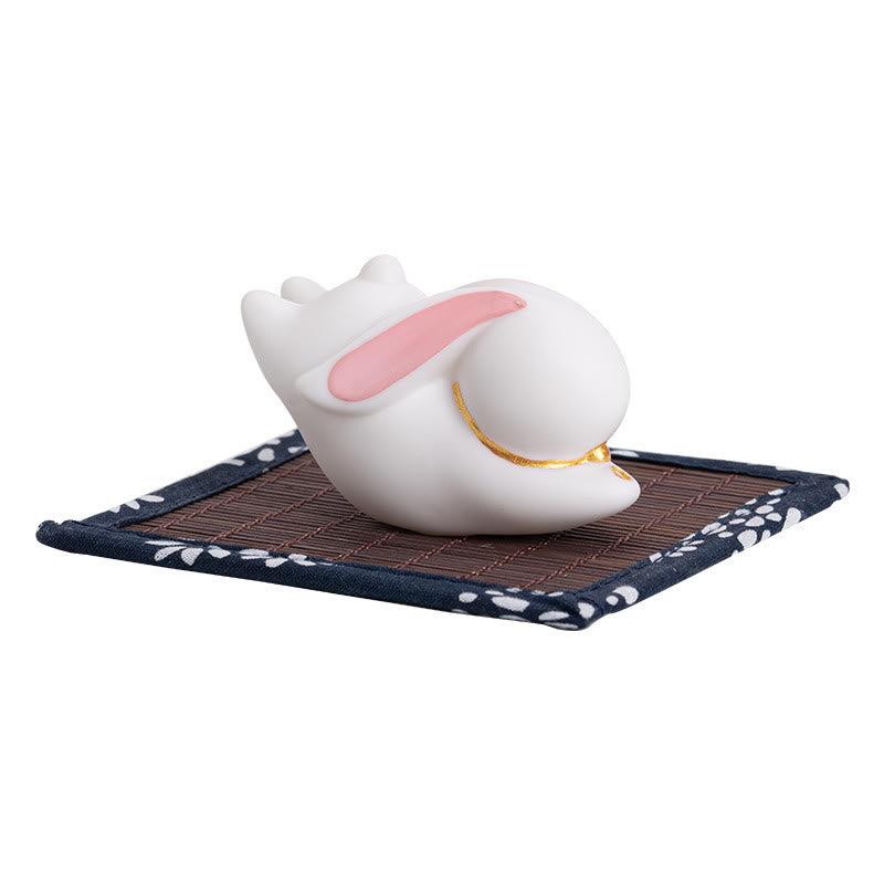 Brûleur d'encens en céramique Flying Rabbit Bamboo Mat pour la prospérité