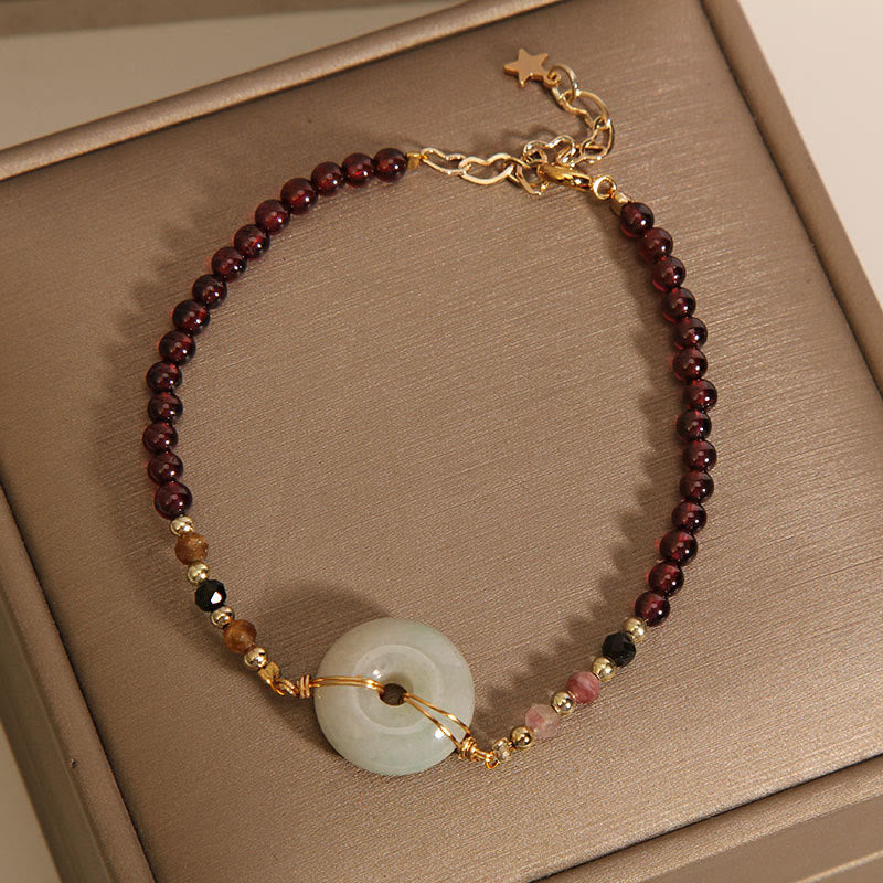 Bracelet de protection avec boucle de paix en jade grenat