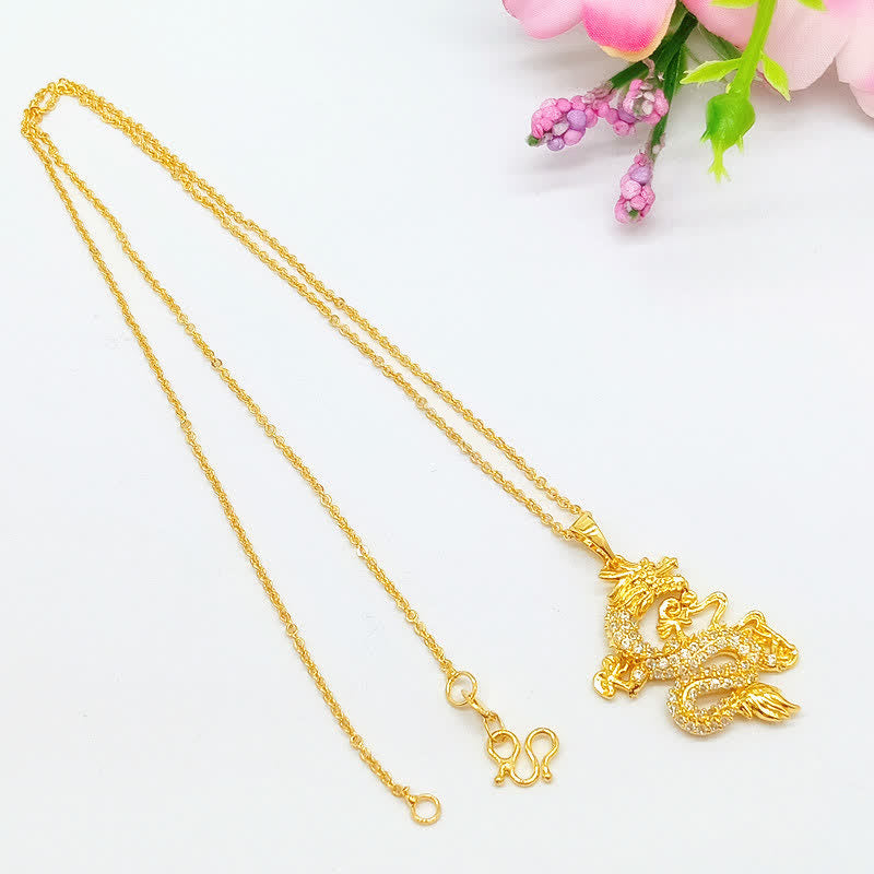 Collier pendentif de protection dragon en or pour la force et la chance