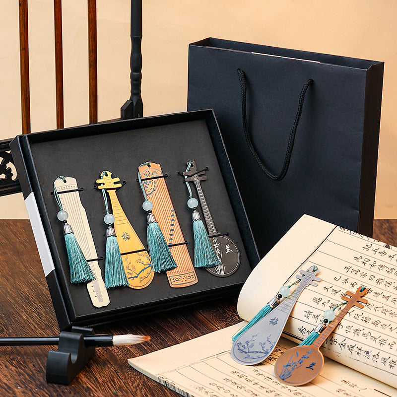 Marque-page Guzheng en métal doré | Design d'instrument classique
