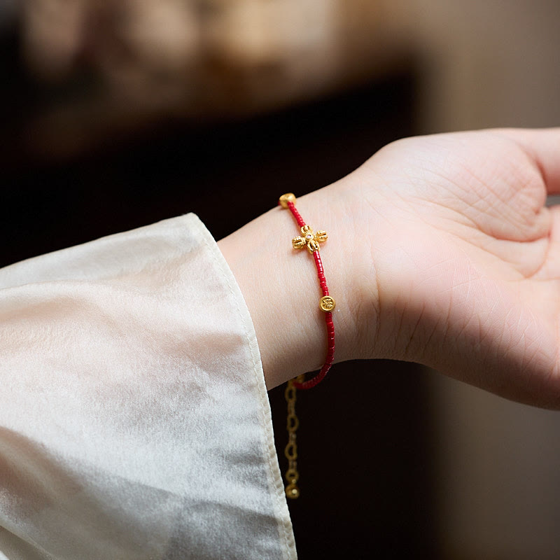 Bracelet PiXiu plaqué or avec trèfle à quatre feuilles