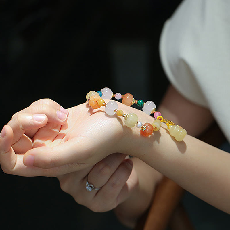 Bracelet de richesse en jade et soie dorée avec Pixiu pour la chance