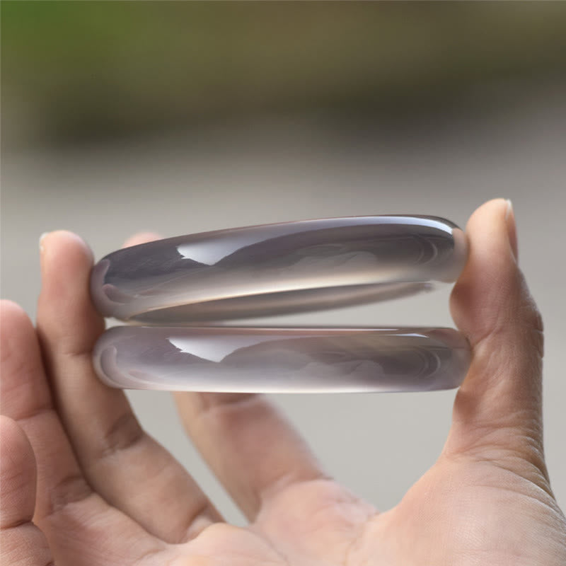 Bracelet jonc Harmony en calcédoine grise, taille 52-63 mm