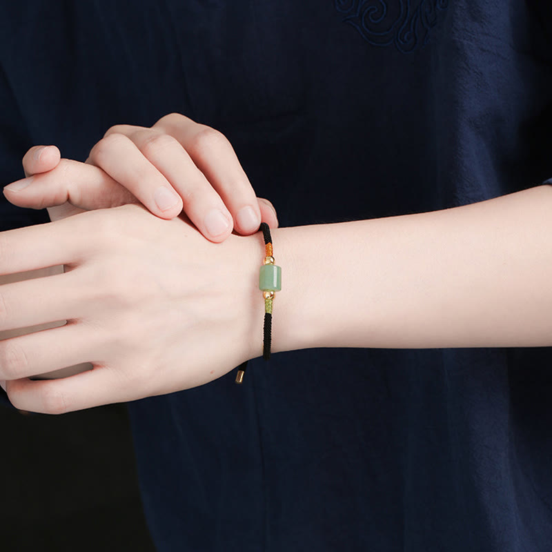 Bracelet en corde tressée avec protection chanceuse en aventurine verte