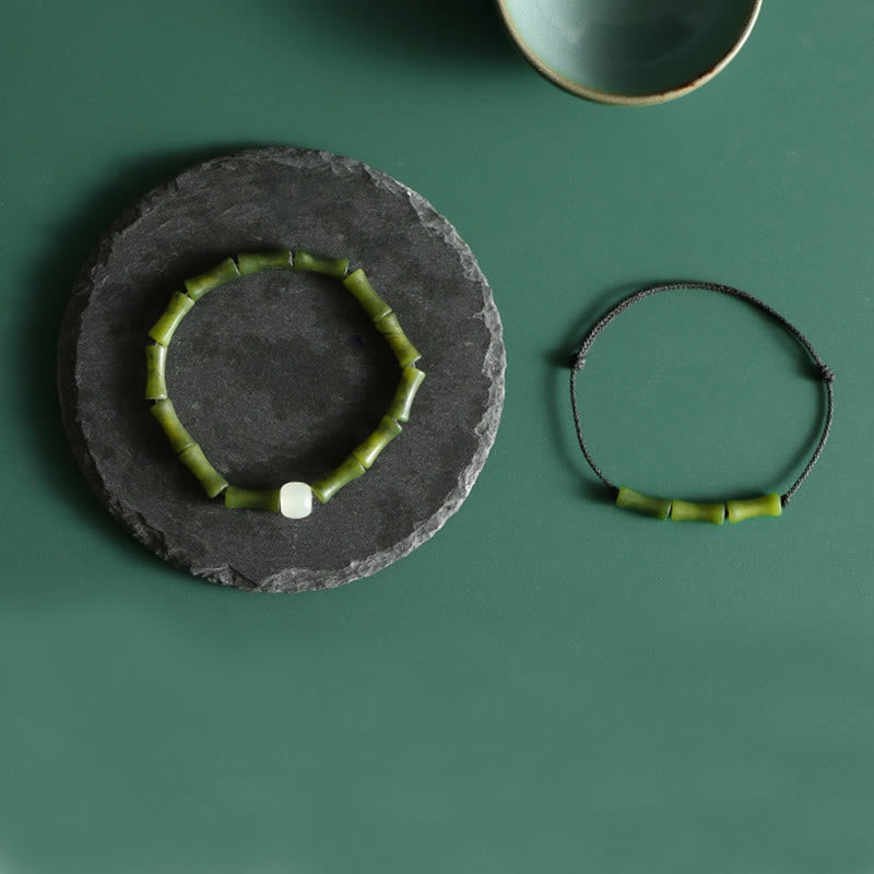 Bracelet porte-bonheur en jade et bambou vert pour l'abondance et la croissance