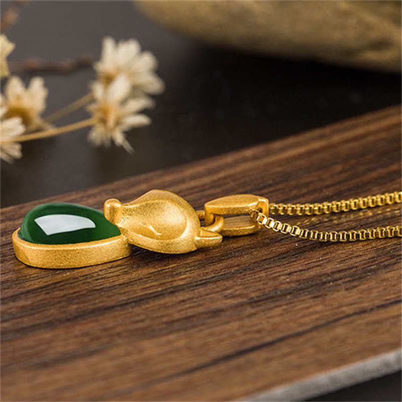 Collier pendentif courage en calcédoine verte | Sons de guérison