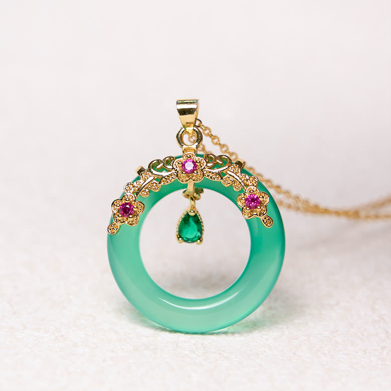 Collier de force avec boucle de paix en calcédoine verte